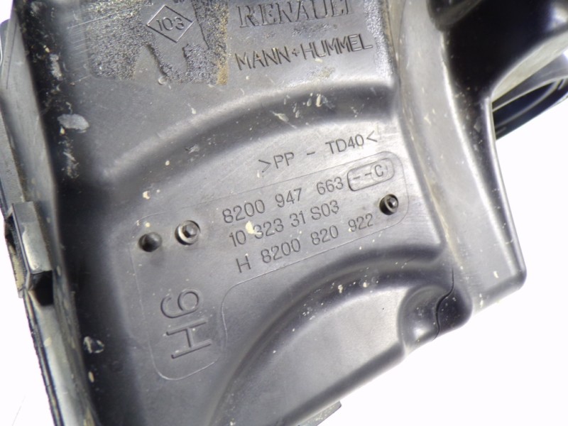Recambio de filtro aire para renault scenic iii 1.5 dci diesel referencia OEM IAM 8200947663 8200947663 