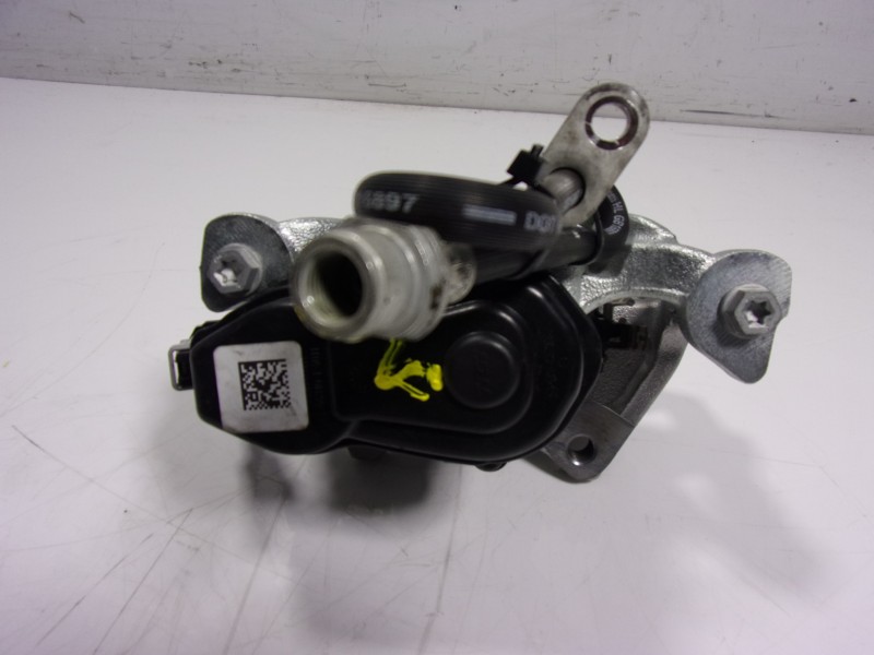 Recambio de pinza freno trasera derecha para toyota corolla hybrid referencia OEM IAM 4783002360  46310F4011