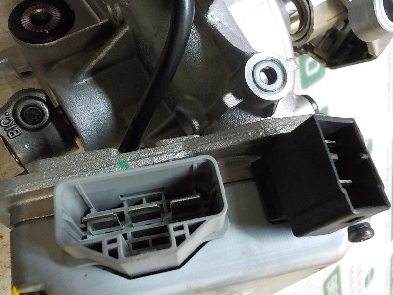 Recambio de columna direccion para hyundai kona pure referencia OEM IAM 56310J9000 56300J9000 J956399500