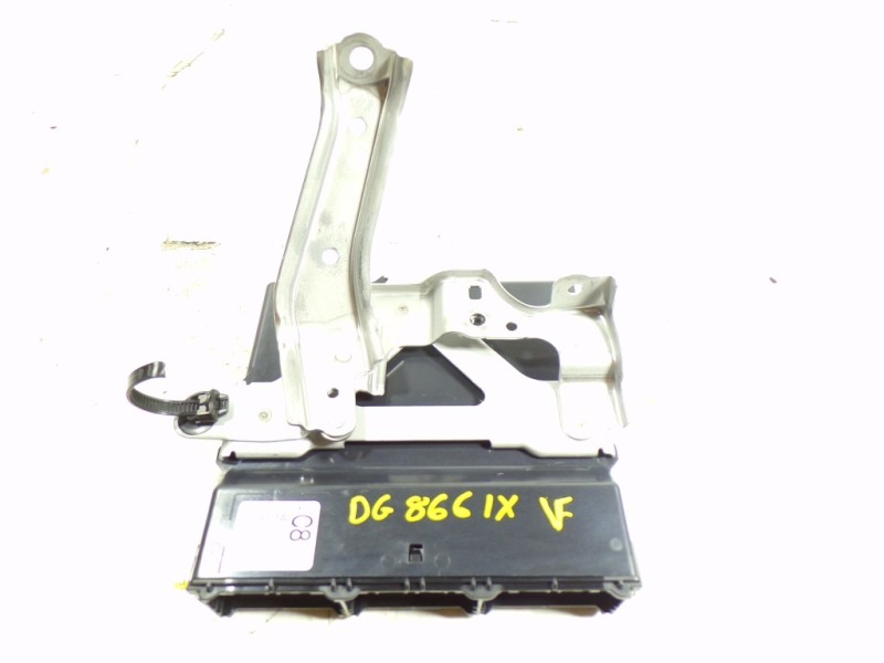 Recambio de modulo electronico para toyota rav4 hybrid fwd referencia OEM IAM 8998042400 8998142350 2190007570