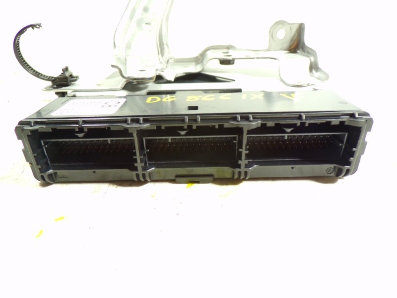 Recambio de modulo electronico para toyota rav4 hybrid fwd referencia OEM IAM 8998042400 8998142350 2190007570