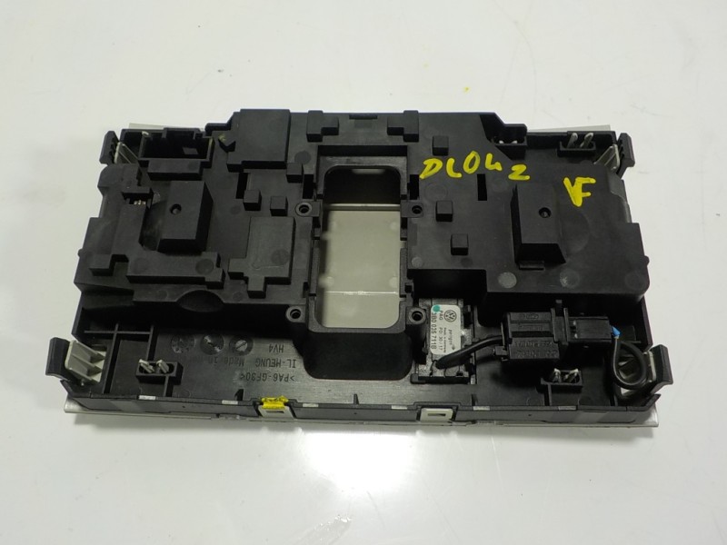 Recambio de piloto interior para volkswagen polo 1.6 tdi dpf referencia OEM IAM  2GA947105N 