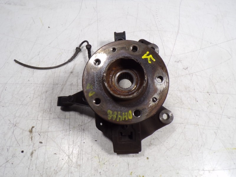 Recambio de mangueta delantera derecha para renault scenic iii 1.5 dci diesel referencia OEM IAM 400140080R  