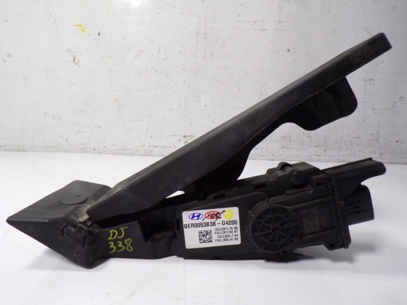 Recambio de potenciometro pedal para hyundai santa fe essence 2wd referencia OEM IAM 32700D4200 0ER0053B3BD4200 0ER0053B3BD4200