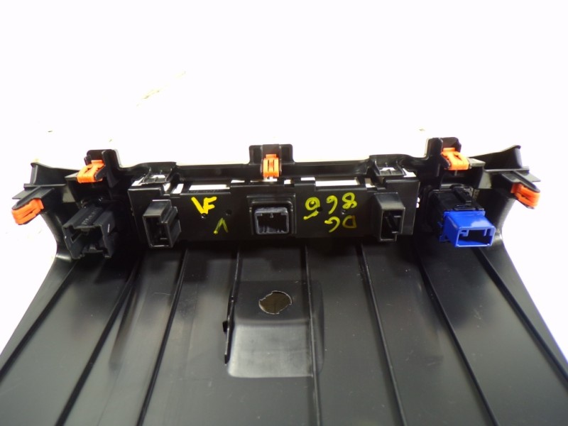 Recambio de modulo electronico para toyota rav4 hybrid fwd referencia OEM IAM 8498842050  