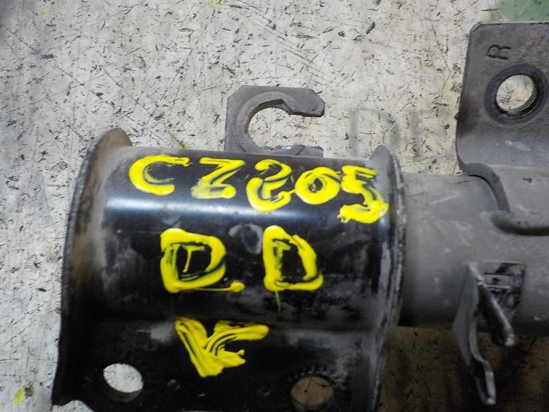 Recambio de amortiguador delantero derecho para kia rio 1.5 cat referencia OEM IAM   