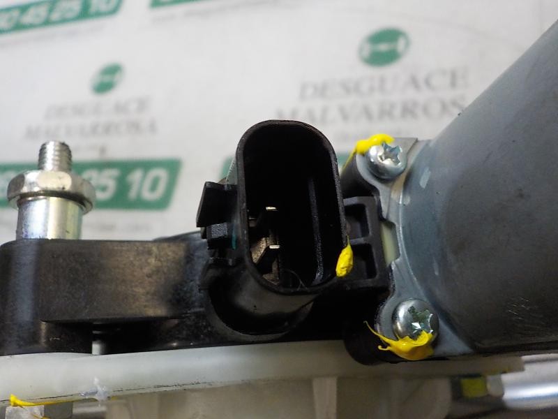 Recambio de elevalunas delantero derecho para hyundai kona pure referencia OEM IAM 82404J9000  