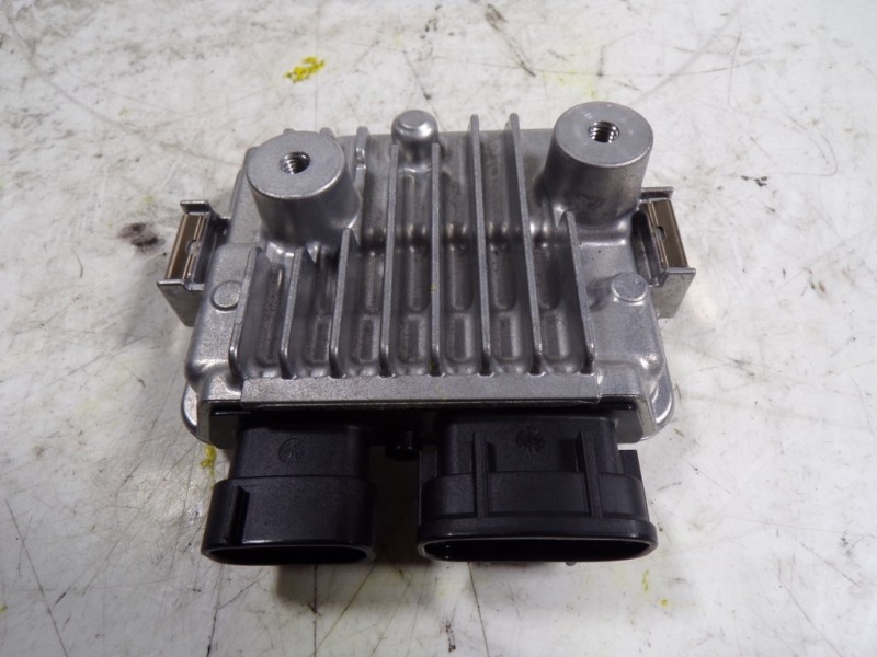 Recambio de modulo electronico para toyota rav4 hybrid fwd referencia OEM IAM  8957148010 0K170852