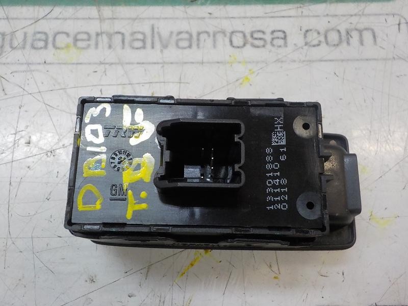 Recambio de mando elevalunas trasero izquierdo para opel insignia berlina edition referencia OEM IAM 13301888 13301888 