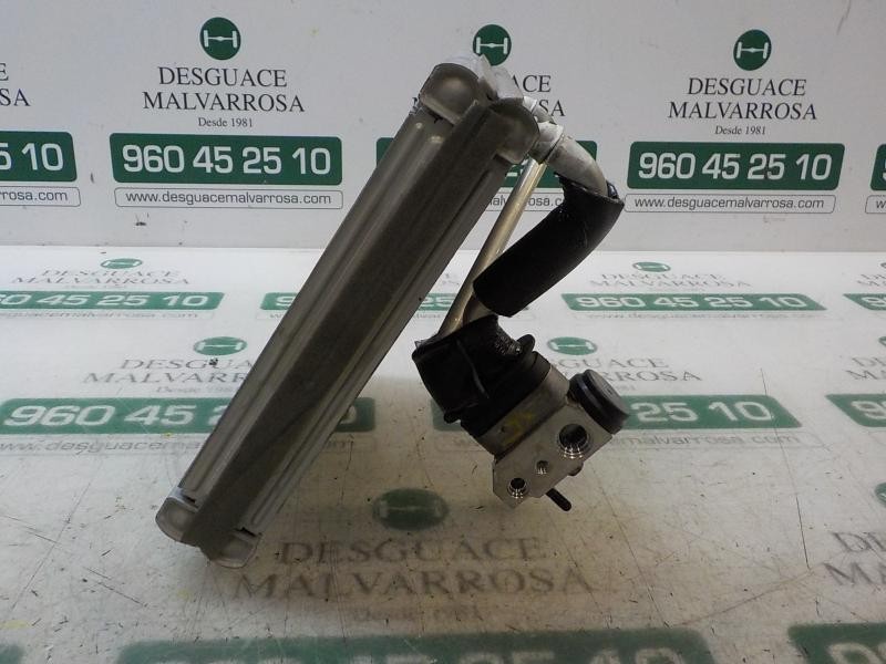 Recambio de evaporador aire acondicionado para hyundai kona pure referencia OEM IAM 97139J9000 T416231170 