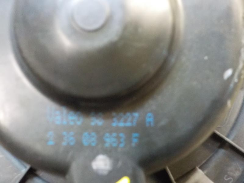 Recambio de motor calefaccion para volkswagen golf v berlina (1k1) referencia OEM IAM   