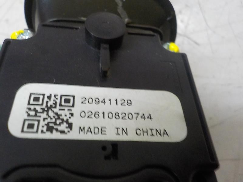 Recambio de mando intermitentes para opel insignia berlina edition referencia OEM IAM 20941129 20941129 02610820744