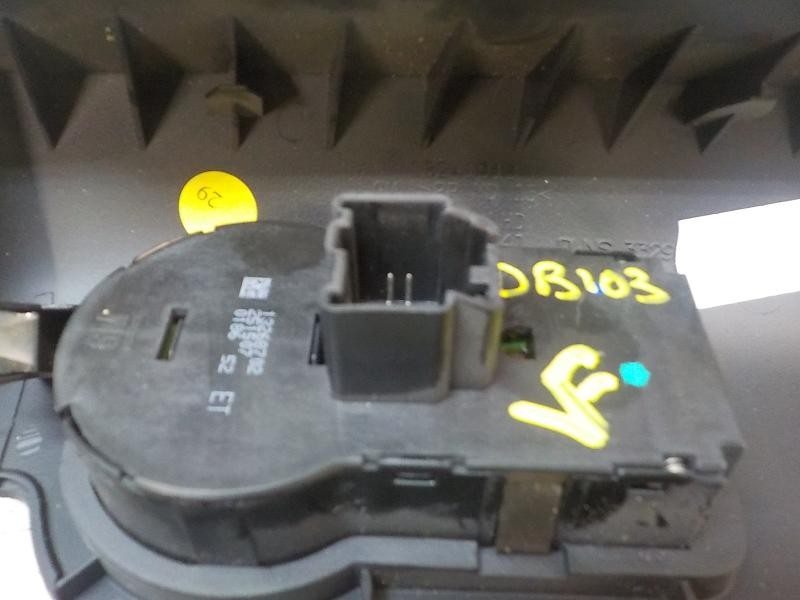 Recambio de mando luces para opel insignia berlina edition referencia OEM IAM 23197914 13268702 