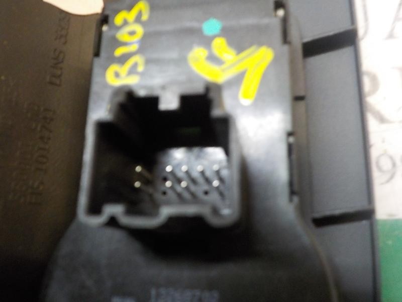 Recambio de mando luces para opel insignia berlina edition referencia OEM IAM 23197914 13268702 