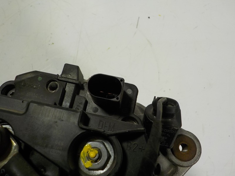 Recambio de alternador para audi q3 (8u) 2.0 tdi referencia OEM IAM 03L903023 03L903023 