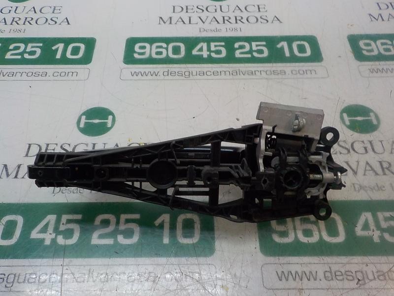 Recambio de maneta exterior trasera derecha para opel insignia berlina edition referencia OEM IAM 92233089  