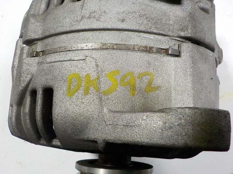 Recambio de alternador para nissan qashqai (j10) 1.5 turbodiesel cat referencia OEM IAM 23100JD10A 8200728292F 