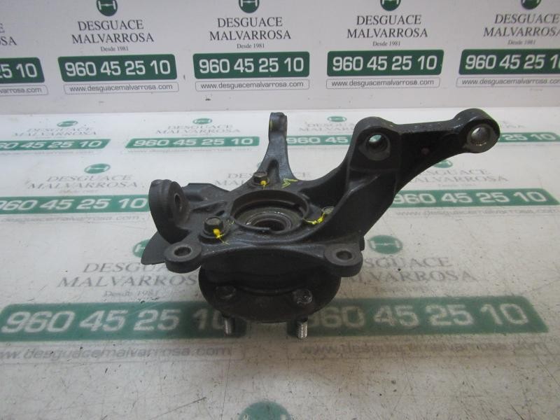 Recambio de mangueta delantera izquierda para hyundai kona pure referencia OEM IAM 51715J9000  