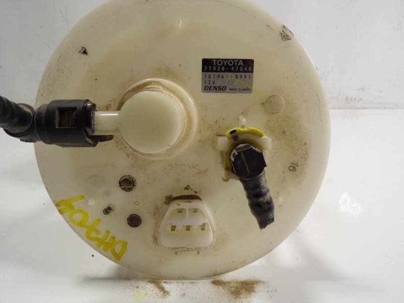 Recambio de aforador para toyota prius (nhw20) 1.5 cat referencia OEM IAM 7702047040 7702047040 1019618991