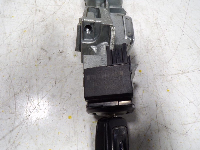 Recambio de antirrobo para ford focus lim. (cb8) 1.6 tdci cat referencia OEM IAM 1681167 6E5T15607CA 