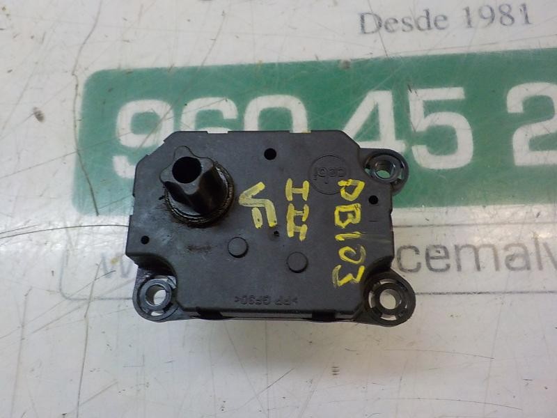 Recambio de motor apertura trampillas climatizador para opel insignia berlina edition referencia OEM IAM 13316344 5243752 