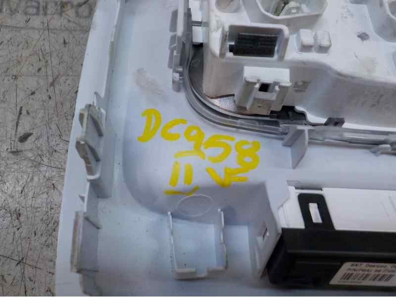 Recambio de piloto interior para peugeot 308 1.6 hdi referencia OEM IAM 96887290PR  