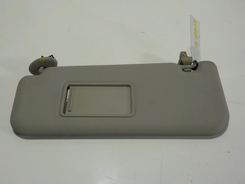 Recambio de parasol izquierdo para toyota verso 1.6 16v cat referencia OEM IAM 743200F051B0  