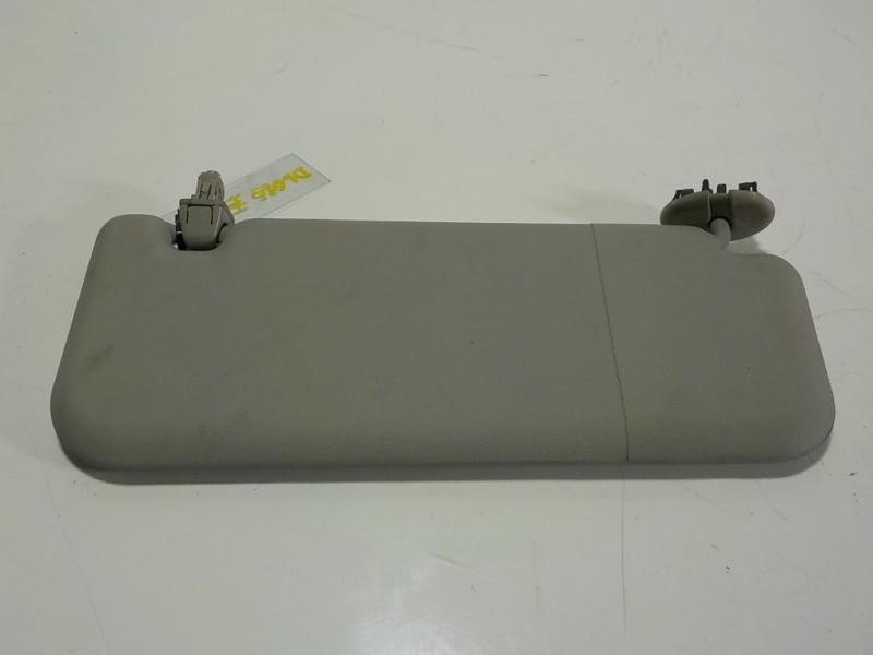 Recambio de parasol izquierdo para toyota verso 1.6 16v cat referencia OEM IAM 743200F051B0  