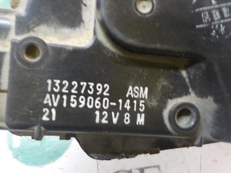 Recambio de motor limpia delantero para opel insignia berlina edition referencia OEM IAM 13277078 13227392 AV1590601415