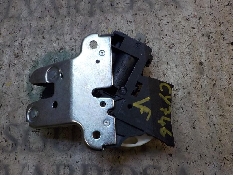 Recambio de cerradura maletero / porton para audi a8 (4e2) 4.2 v8 40v referencia OEM IAM 4F5827505D  