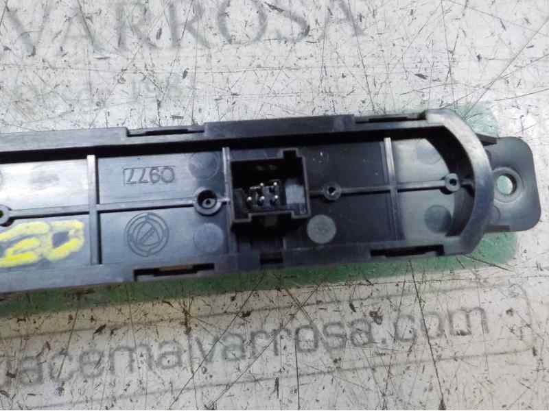 Recambio de warning para fiat nuova 500 (150) 1.2 cat referencia OEM IAM 735451108  