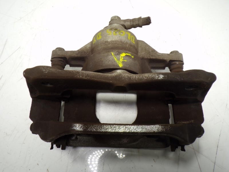 Recambio de pinza freno delantera derecha para toyota verso 1.6 16v cat referencia OEM IAM 4773002361  