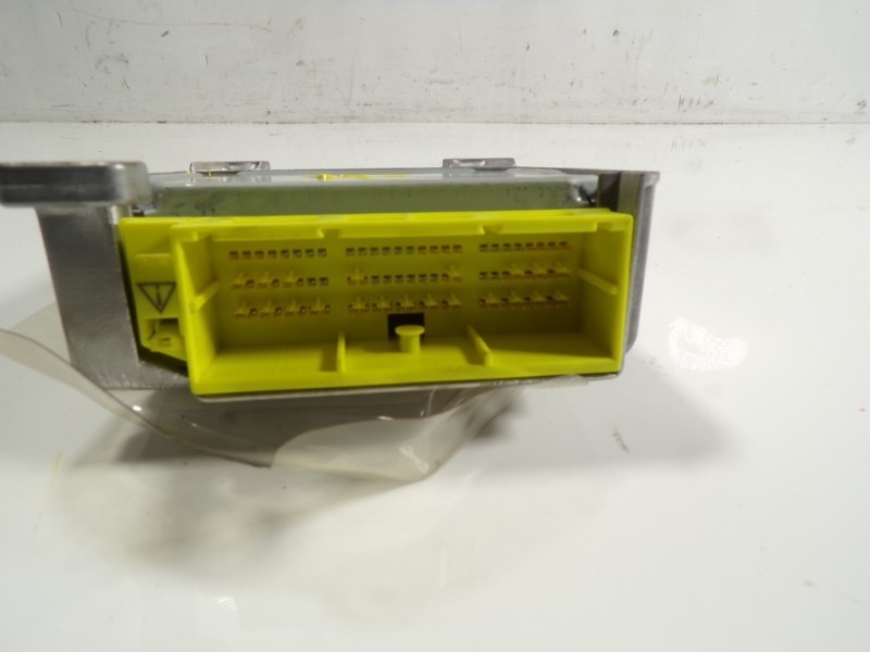 Recambio de centralita airbag para toyota prius (nhw20) 1.5 cat referencia OEM IAM 8917047390 8917047390 1523006951