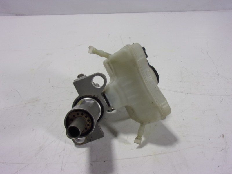 Recambio de bomba freno para audi q5 (8r) 3.0 tdi quattro (190kw) referencia OEM IAM 8K0611021A  