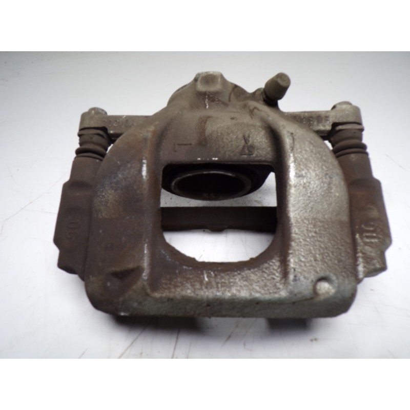 Recambio de pinza freno delantera izquierda para toyota verso 1.6 16v cat referencia OEM IAM 4775002361  