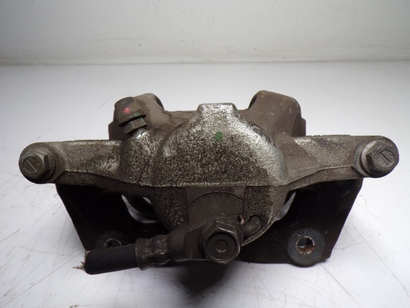 Recambio de pinza freno delantera izquierda para toyota verso 1.6 16v cat referencia OEM IAM 4775002361  