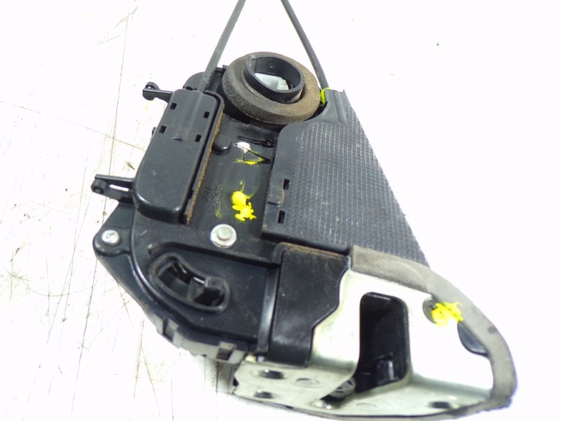 Recambio de cerradura puerta trasera derecha para toyota prius (nhw20) 1.5 cat referencia OEM IAM 6905047040  