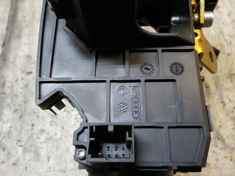 Recambio de mando intermitentes para audi a8 (4e2) 4.2 v8 40v referencia OEM IAM 4E0953513K4PK 4E0953549 