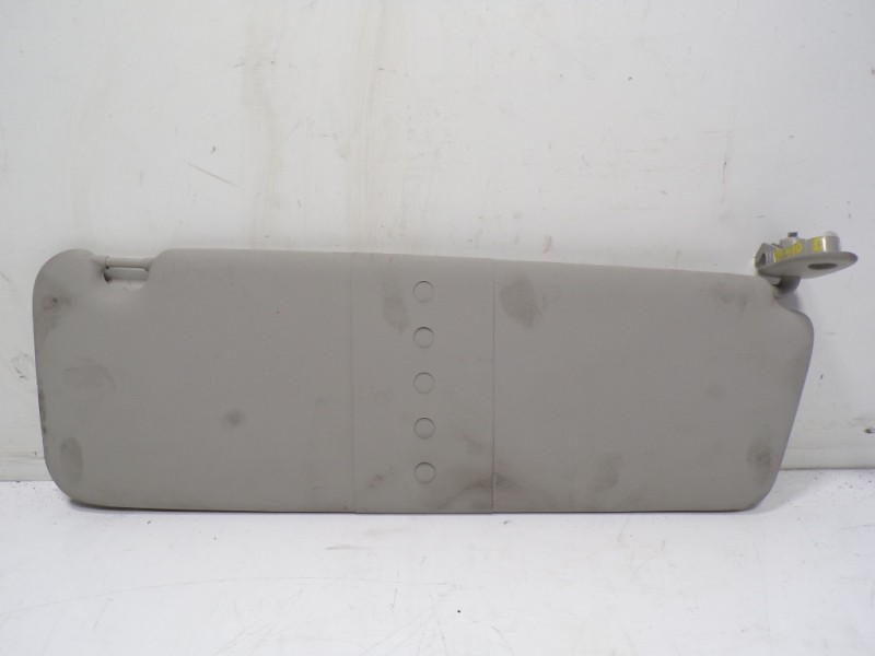 Recambio de parasol derecho para renault trafic furgón 1.6 dci diesel energy referencia OEM IAM 964001035R  