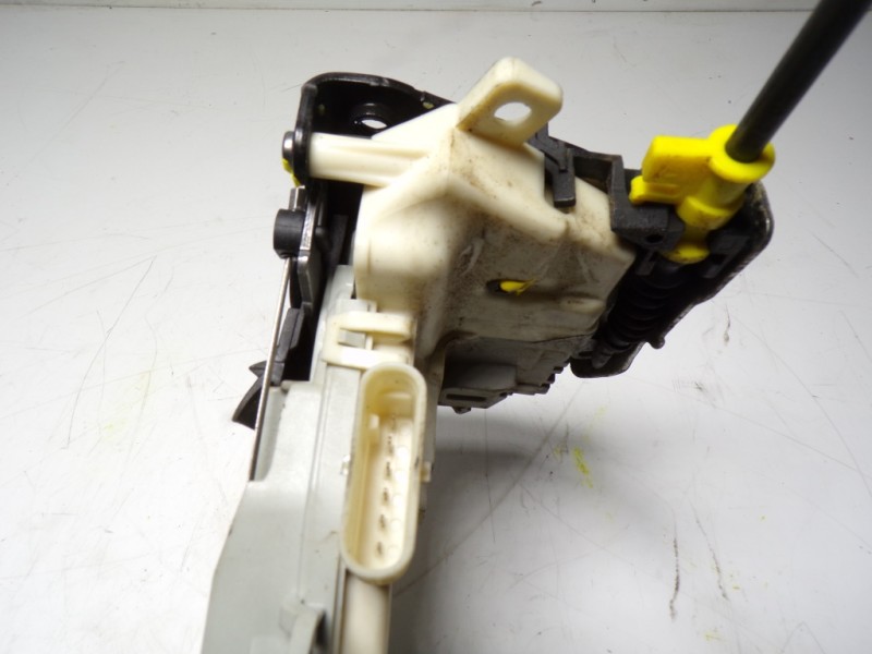 Recambio de cerradura puerta delantera derecha para audi q3 (8u) 2.0 tdi referencia OEM IAM 8J1837016C 8J1837016C 