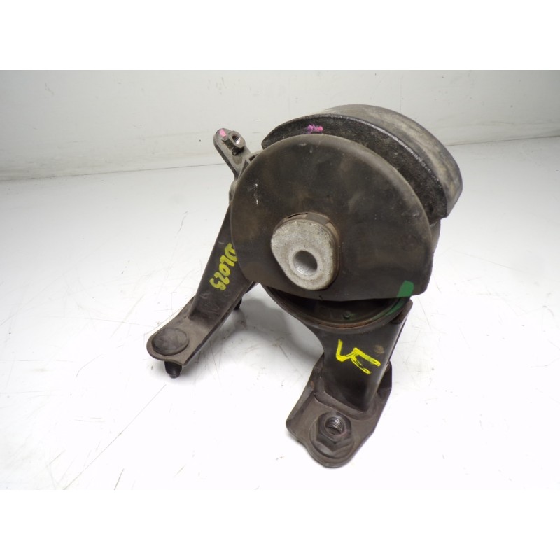 Recambio de soporte cambio para toyota verso 1.6 16v cat referencia OEM IAM 123710T200  