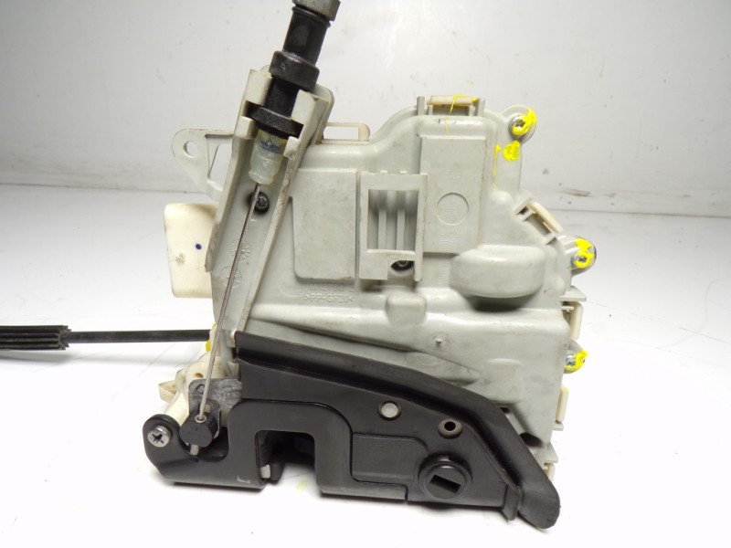 Recambio de cerradura puerta trasera derecha para audi q3 (8u) 2.0 tdi referencia OEM IAM 8K0839016C 8K0839016C 