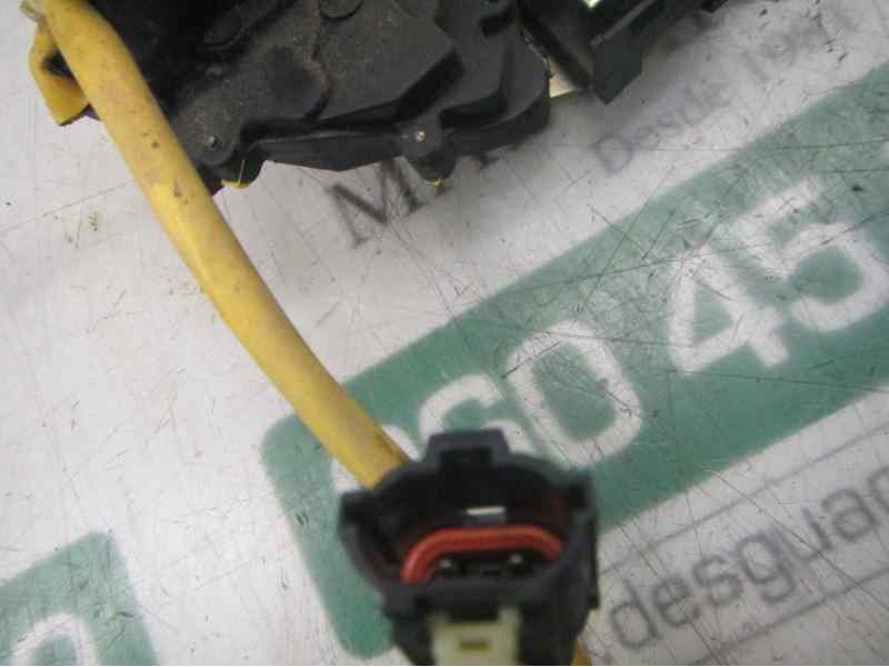 Recambio de cerradura puerta trasera izquierda para kia carens 1.8 cat referencia OEM IAM   