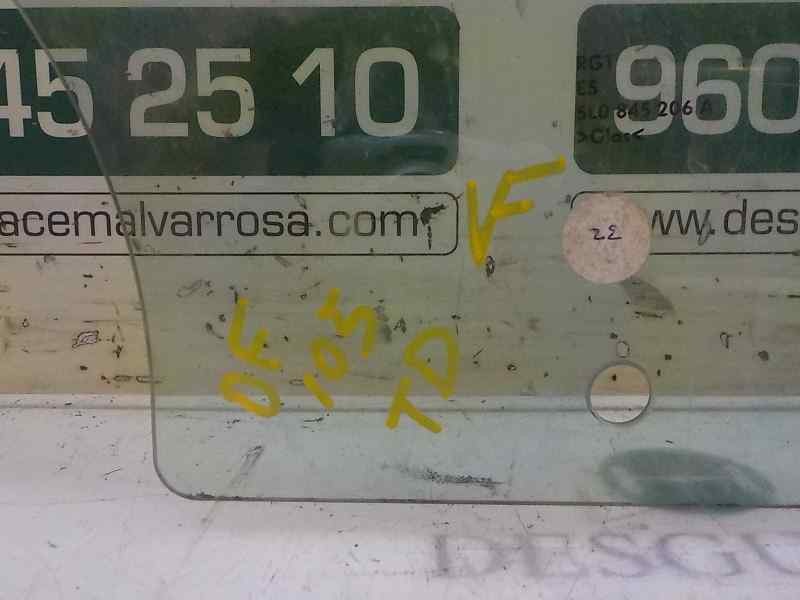 Recambio de cristal puerta trasero derecho para skoda yeti 1.2 tsi referencia OEM IAM 5L0845206A  