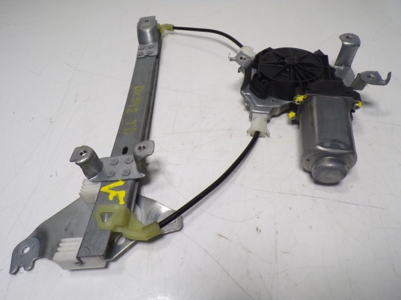 Recambio de elevalunas trasero derecho para nissan qashqai (j10) 1.5 turbodiesel cat referencia OEM IAM 82700JD400 402190A 