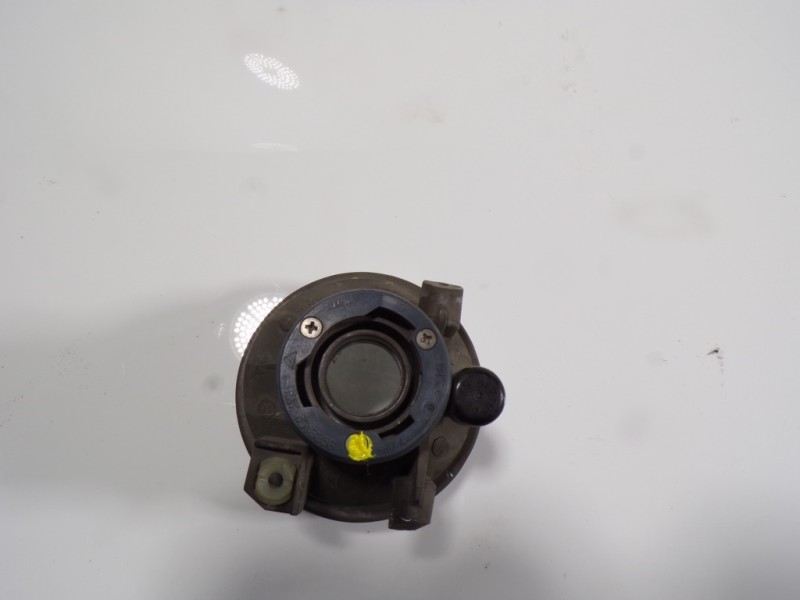 Recambio de faro antiniebla derecho para toyota prius (nhw20) 1.5 cat referencia OEM IAM 8121152060  