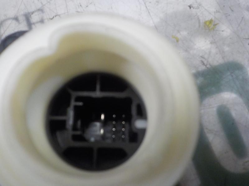 Recambio de elevalunas delantero derecho para toyota verso 1.6 16v cat referencia OEM IAM 698100F021 857100F031 