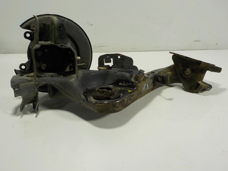 Recambio de mangueta trasera izquierda para nissan qashqai (j10) 1.5 turbodiesel cat referencia OEM IAM 55502JD00A  43202JG01A