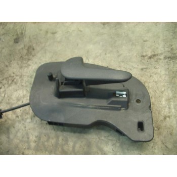 MANETA INTERIOR DELANTERA IZQUIERDA 