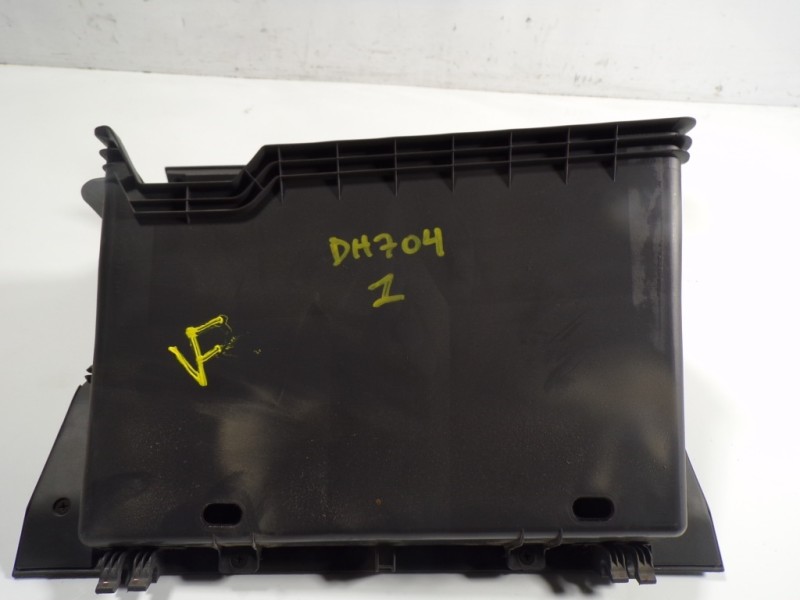 Recambio de guantera para toyota prius (nhw20) 1.5 cat referencia OEM IAM 5555047060C0  